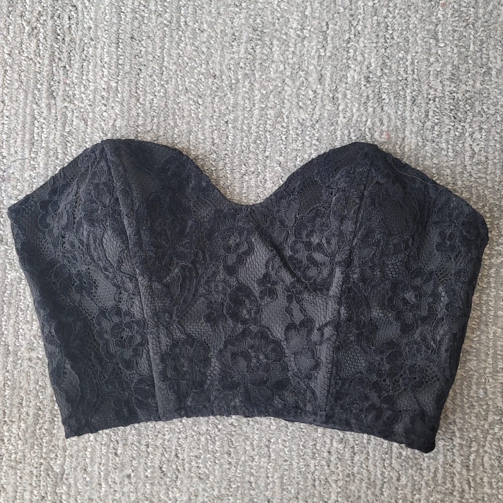 Naked Wardrobe The Statement NEW Strapless Floral Lace Bustier Corset Crop Top